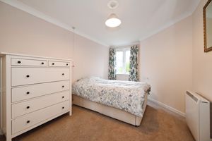 BEDROOM- click for photo gallery